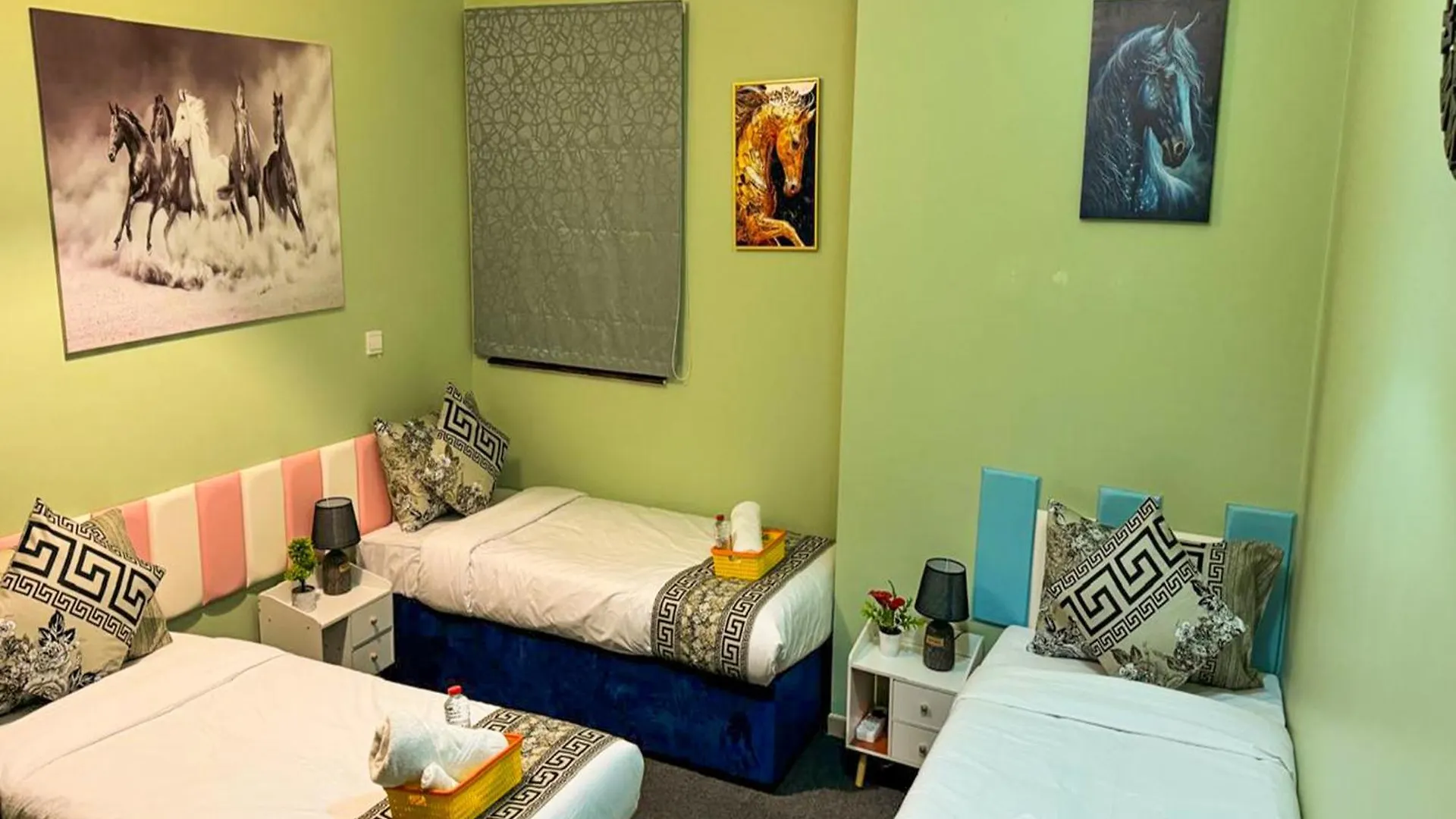 Aparthotel Stayforless Travellers Stay At Beachside Jbr Location Dubai
