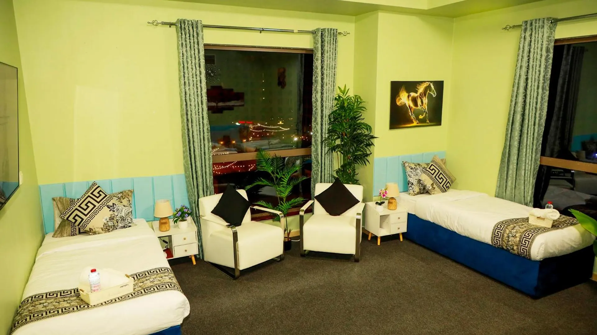 Stayforless Travellers Stay At Beachside Jbr Location Dubai Aparthotel